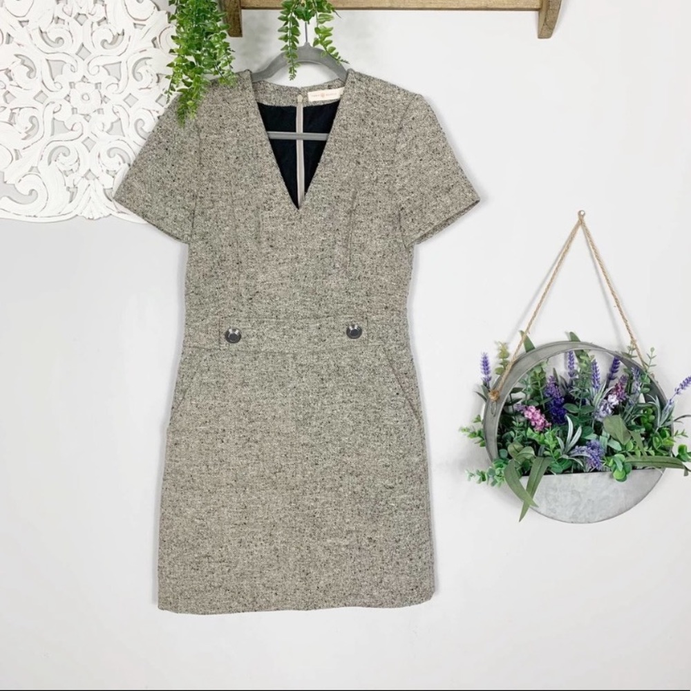 Elegant Gray Tweed Dress